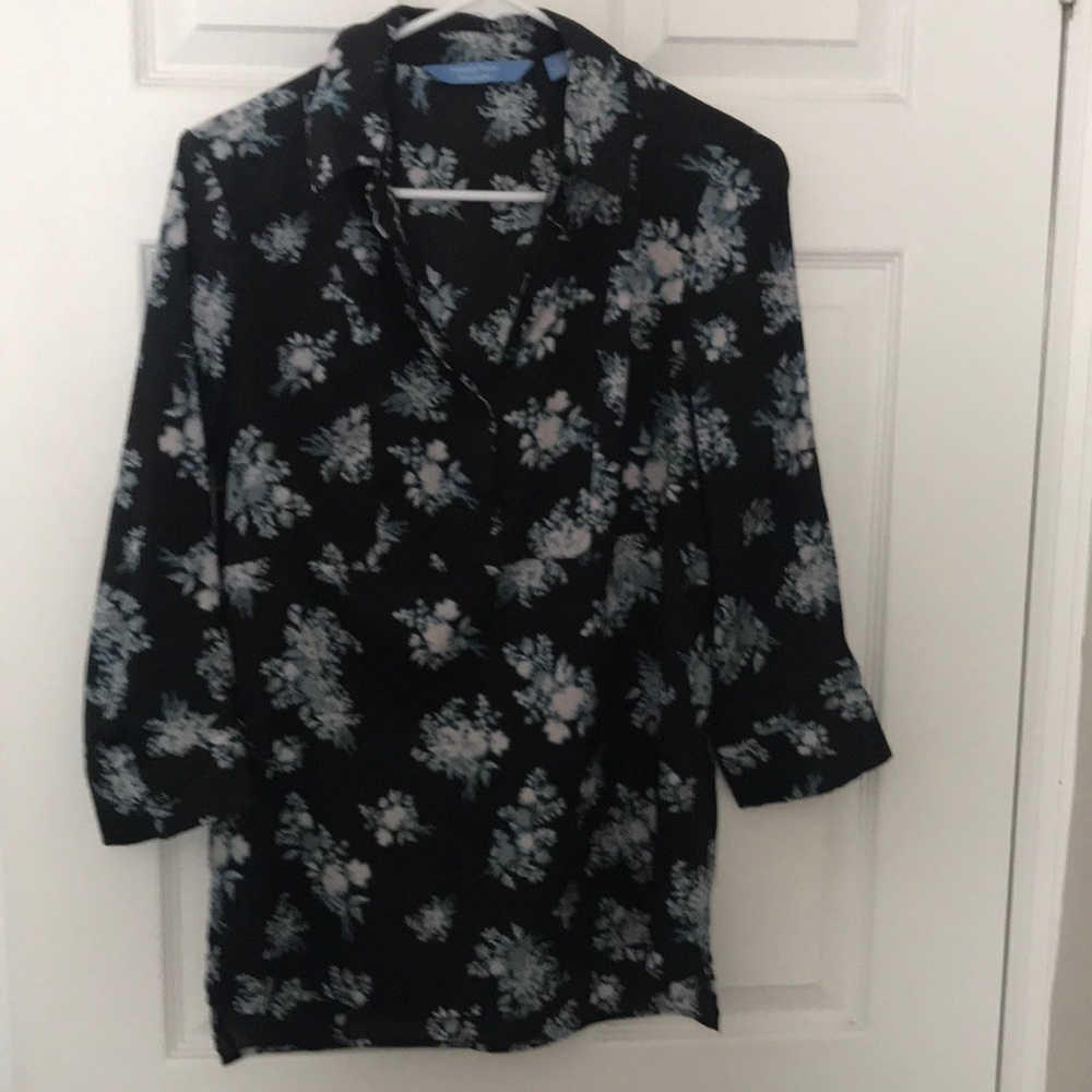 Simply Vera floral blouse
